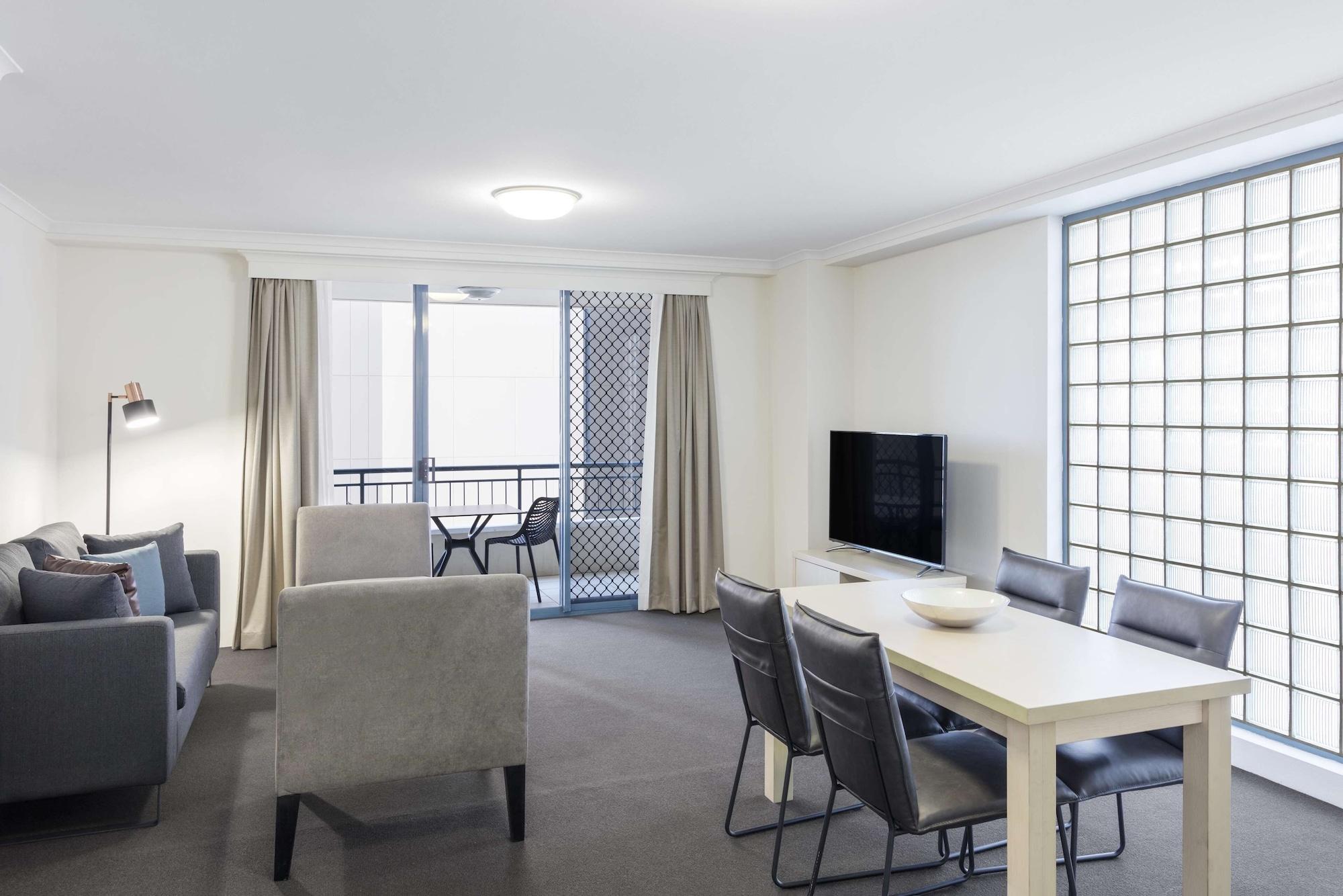 Oaks Sydney Castlereagh Suites Exterior foto