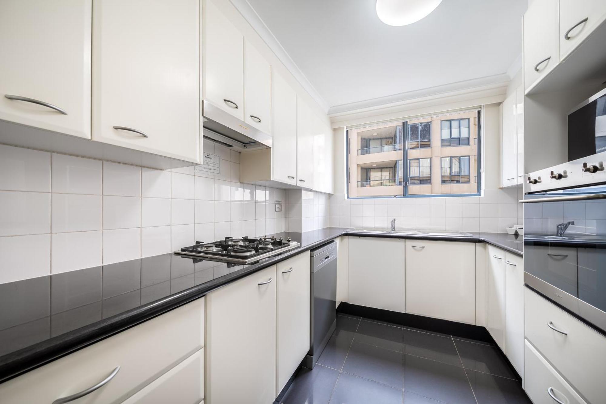 Oaks Sydney Castlereagh Suites Exterior foto