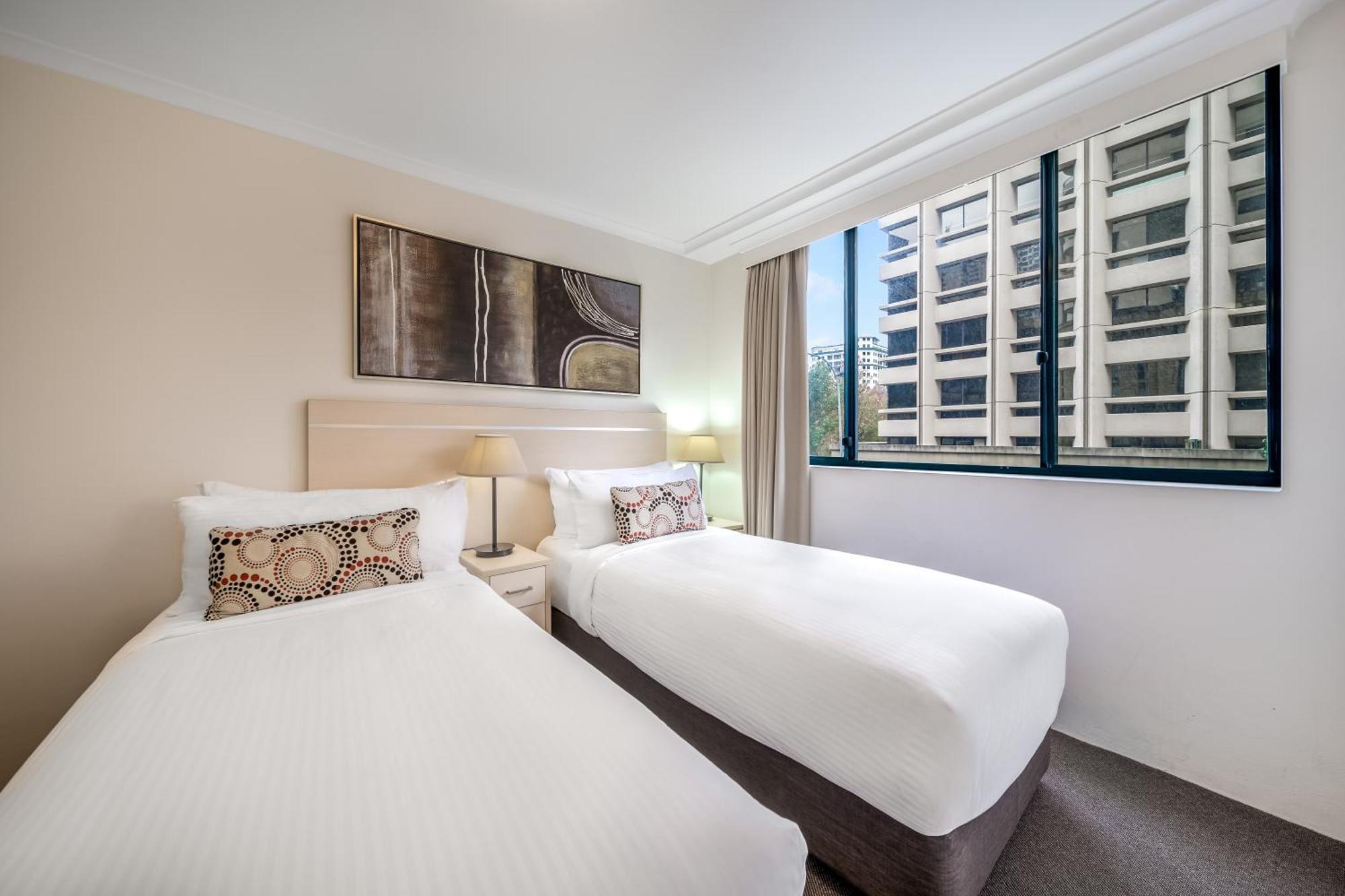 Oaks Sydney Castlereagh Suites Exterior foto